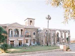 1 Bed Apartment in Ruimsig