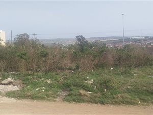 644 m² Land available in Mdantsane
