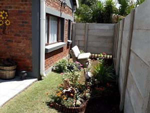 1 Bed Garden Cottage in Wierda Park