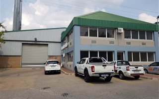 1000 m² Industrial space in Isando