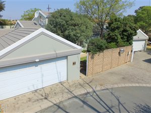 4 Bed House in Barbeque Downs