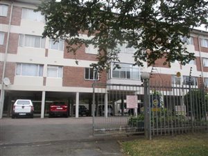 2 Bed Flat in Pinetown Central