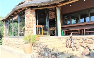 3 ha Farm in Honingklip AH
