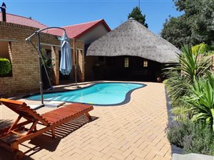 3 Bed House in Songloed