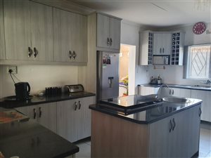 3 Bed House in Sunbird Park