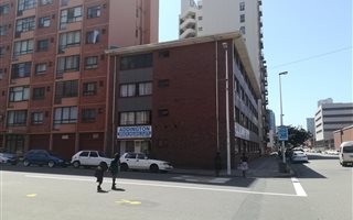 414 m² Commercial space in Point Waterfront