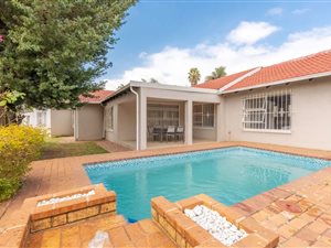 3 Bed House in Strubens Valley
