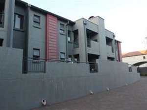 2 Bed Apartment in Menlo Park