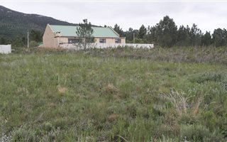752 m² Land available in Caledon