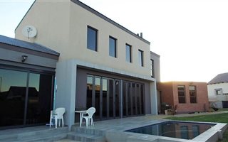 2 Bedroom House in Midstream Meadows