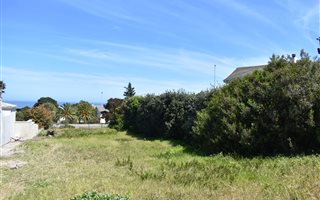 421 m² Land available in Voelklip