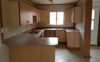 3 Bedroom Duplex in Winchester Hills