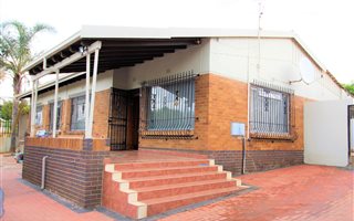 4 Bedroom House in Dawnview