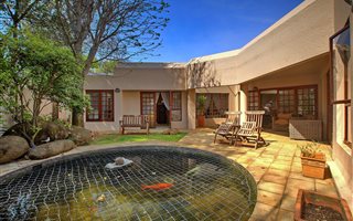 4 Bedroom House in Saxonwold