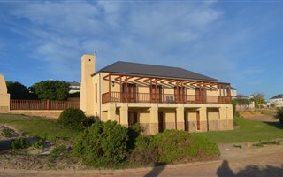 4 Bedroom House in Atlantic Beach Golf Estate