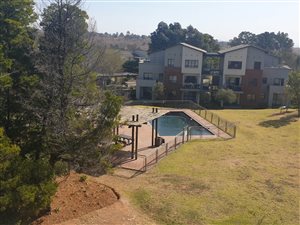 2 Bed Apartment in Jackal Creek Golf Estate