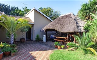 3 Bedroom House in Doornpoort and surrounds