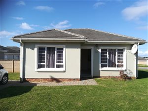 2 Bed Townhouse in Gonubie