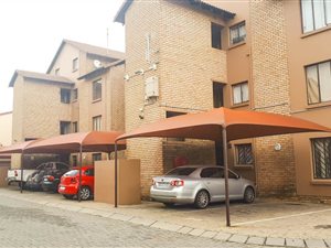 2 Bed Townhouse in Benoni Central