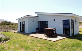 3 Bedroom House in Bettys Bay