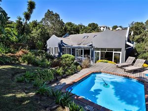 4 Bed House in Knysna Heights