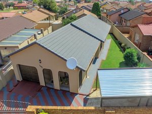 3 Bedroom House in Katlehong
