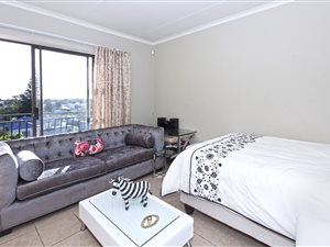 1 Bed Apartment in Newton Park