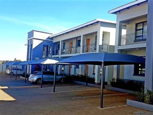 2 Bed Apartment in Witpoortjie