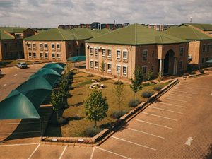 450 m² Office Space in Highveld Techno Park