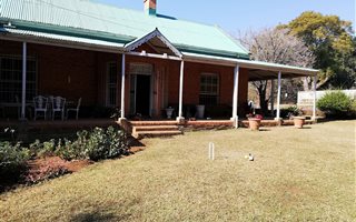 5 Bedroom House in Richmond