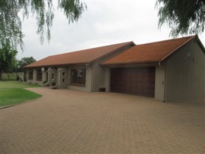 2.1 ha Farm in Nanescol