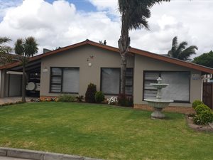 3 Bed House in Goodwood