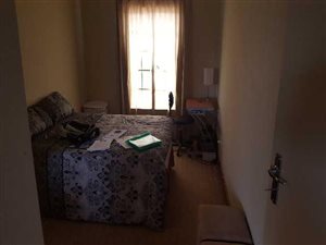 1 Bed Apartment in Silver Lakes