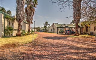 3 Bedroom Townhouse in Birchleigh North