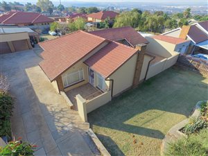 3 Bed House in Risana