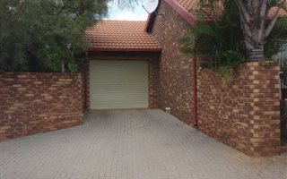 2 Bedroom Townhouse in Meyerspark