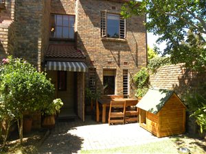 4 Bed Townhouse in Kelvin