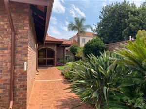4 Bed House in Monument Park