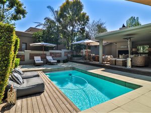 5 Bed House in Centurion Golf Estate