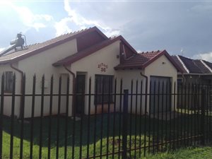 3 Bed House in Vosloorus
