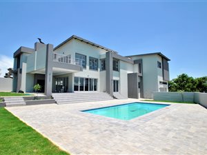 4 Bed House in Eye of Africa