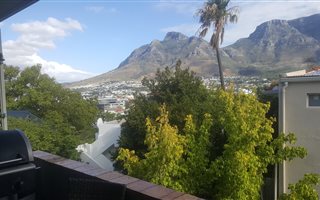 2 Bedroom Apartment in Tamboerskloof