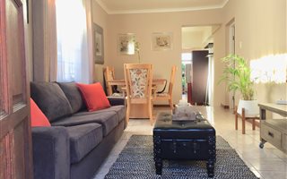 1 Bedroom Garden Cottage in Emmarentia