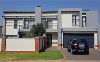4 Bedroom House in Midstream Estate