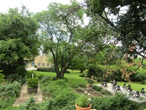 17 Bed House in Chartwell