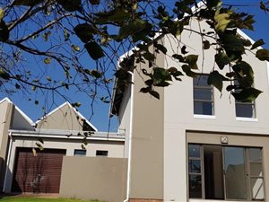 2 Bed House in Heritage Hill