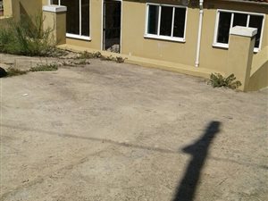 3 Bed Simplex in Caneside