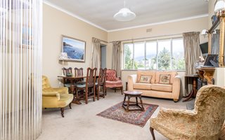 3 Bedroom Apartment in Kenilworth