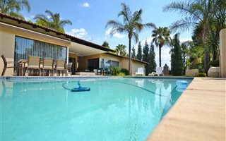 4 Bedroom House in Woodmead Springs