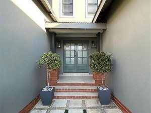 3 Bed House in Golden Fields Estate